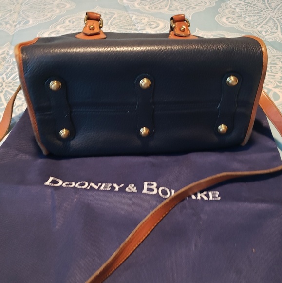 👜 Vintage Dooney & Bourke purse 🦆 - Picture 3 of 8